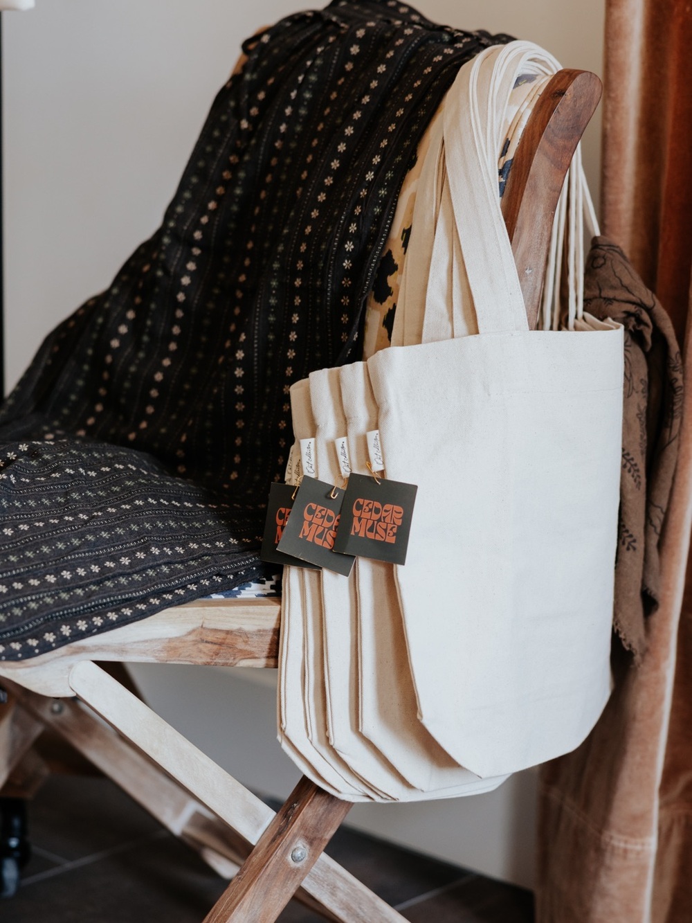 Basic Canvas Tote Bag NWT
